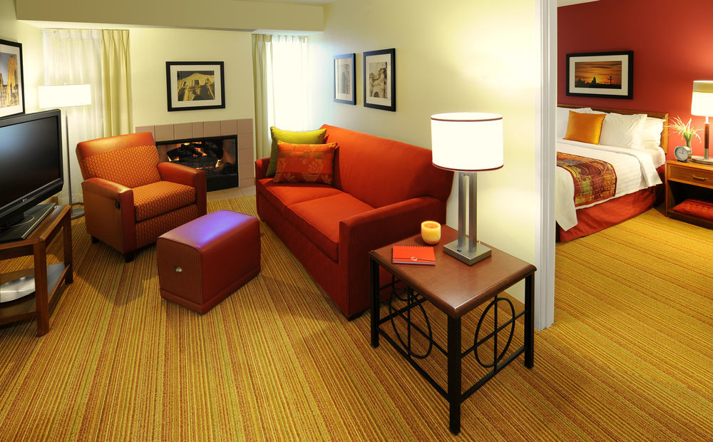 Residence Inn By Marriott San Antonio Airport/Alamo Heights Екстериор снимка