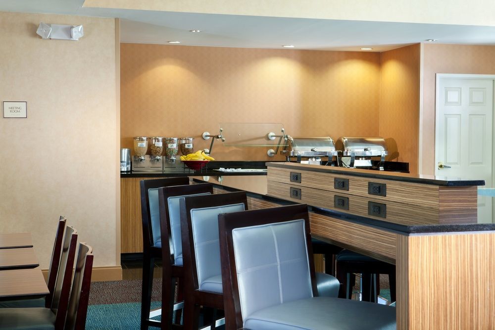 Residence Inn By Marriott San Antonio Airport/Alamo Heights Екстериор снимка