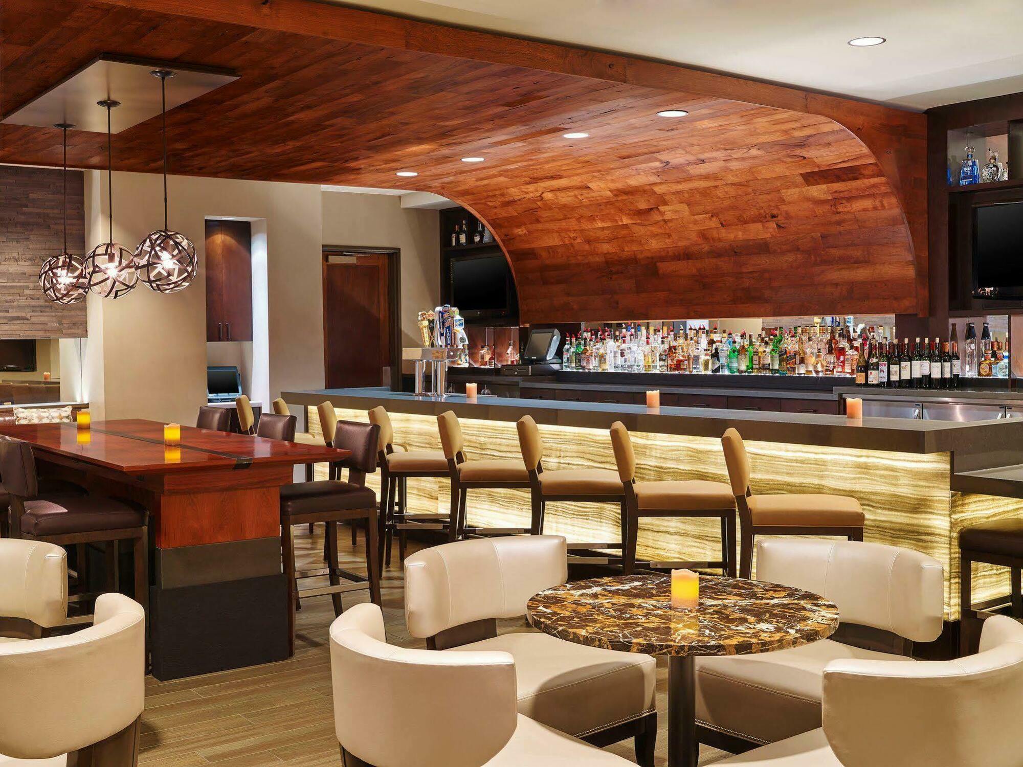 Residence Inn By Marriott San Antonio Airport/Alamo Heights Екстериор снимка