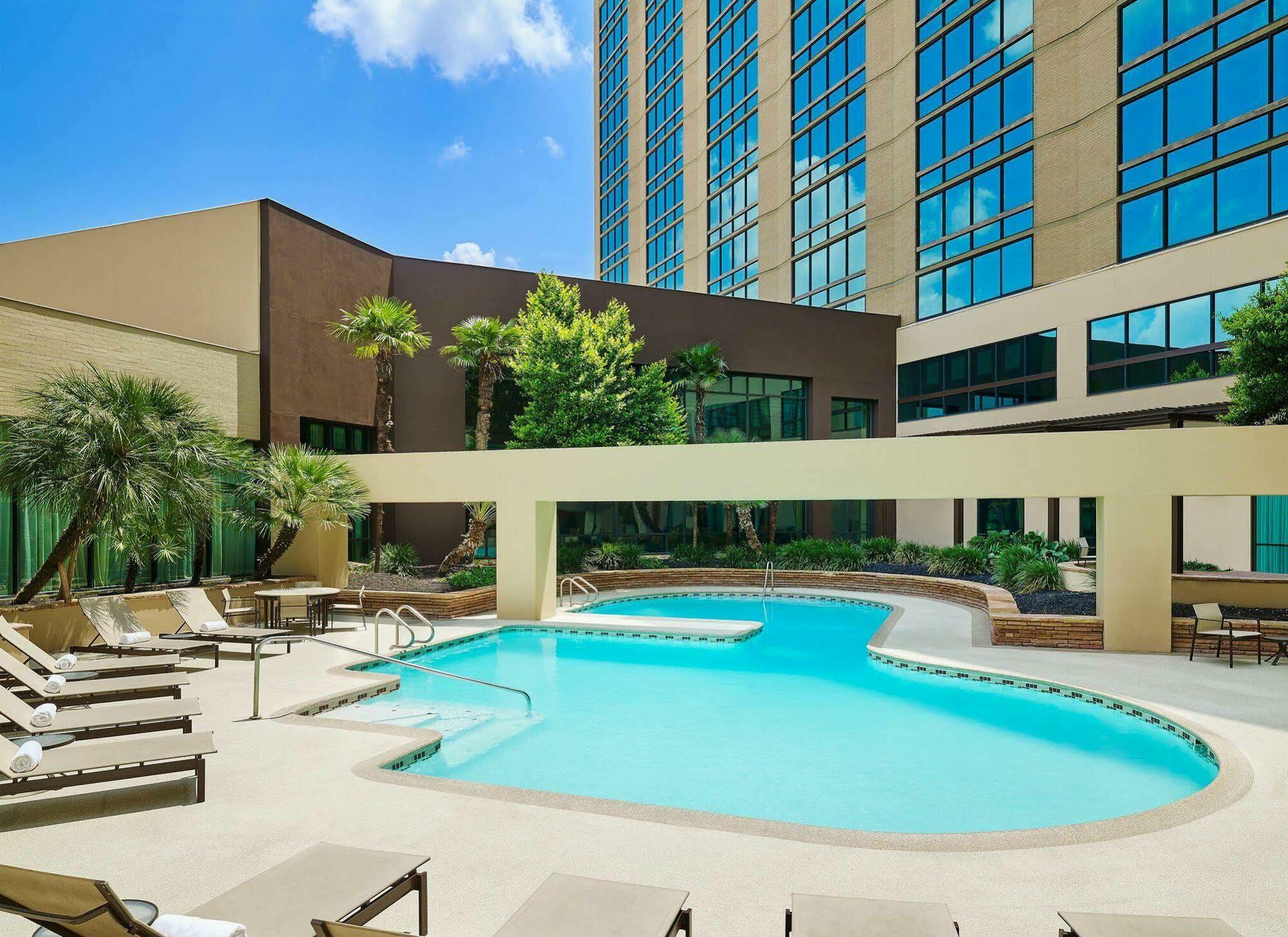 Residence Inn By Marriott San Antonio Airport/Alamo Heights Екстериор снимка