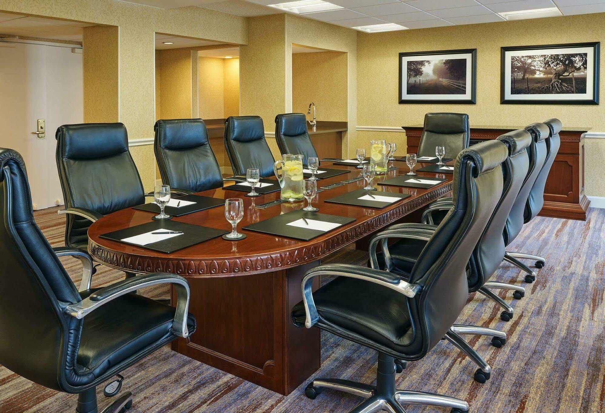 Residence Inn By Marriott San Antonio Airport/Alamo Heights Екстериор снимка